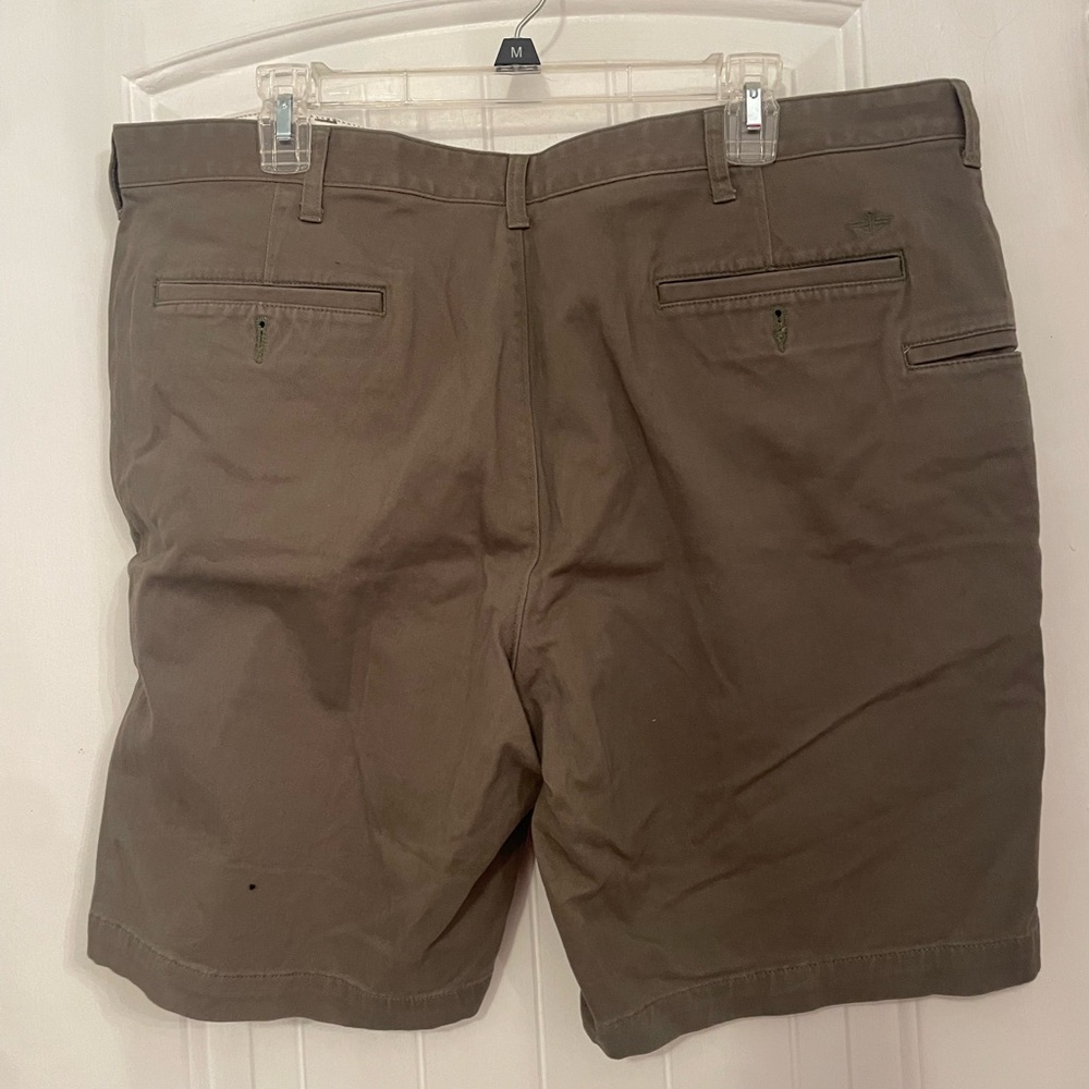 Dockers green men’s shorts
